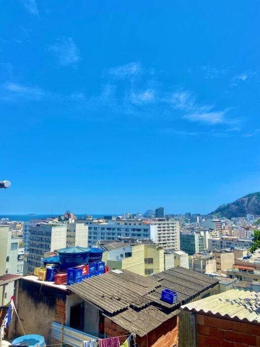 Hw House In Favela *